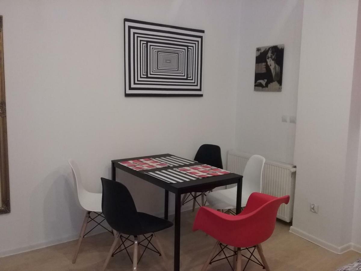 Art - Modern / Old Town - Apartament Torun Luaran gambar