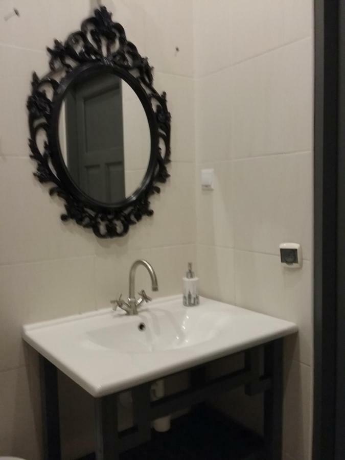 Art - Modern / Old Town - Apartament Torun Luaran gambar